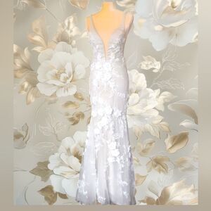 Stunning High Low Tulle With Flower Applique Overlay Gray Mermaid Fit Wedding Dr